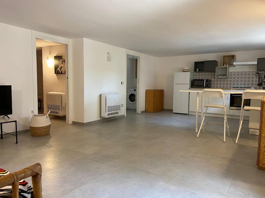 Casa Vacanze Amiche Del Mare Pulsano Dış mekan fotoğraf